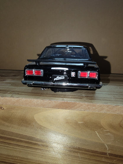 Jada Toys Fast & Furious 1:32 Brian's 1971 Nissan Skyline 2000 GT-R Die-cast Car, Toys for Kids and Adults