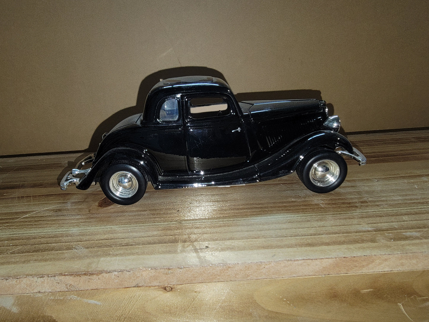 1934 Ford Coupe 1:24 Series